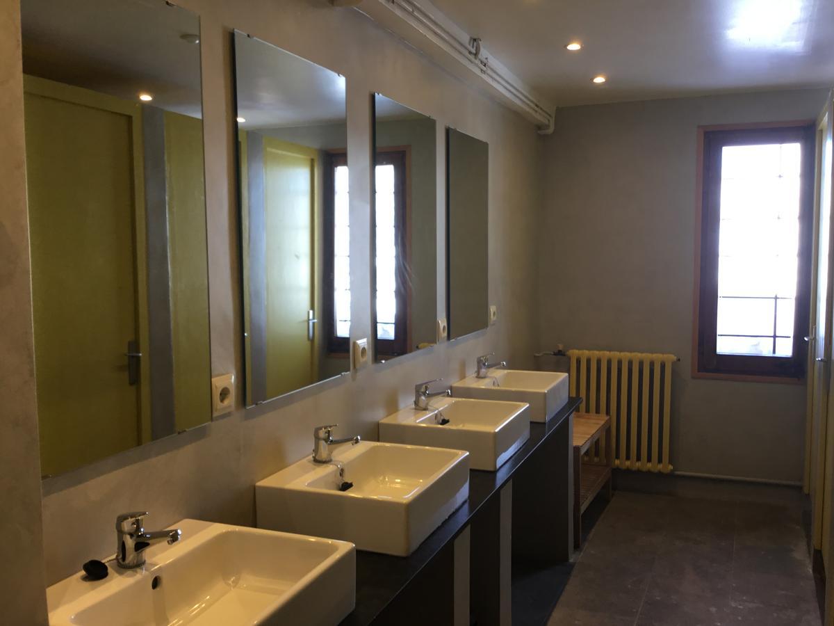 Xalet-Refugi U.E.C. Hostel Ла Молина Екстериор снимка